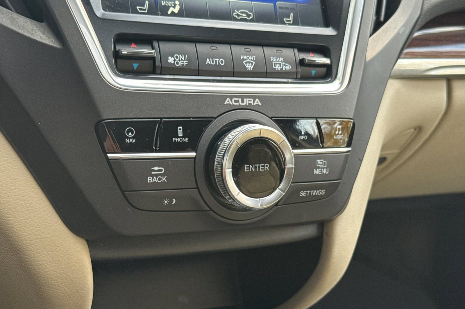 Used 2016 Acura MDX SH-AWD w/ Technology Package image 25