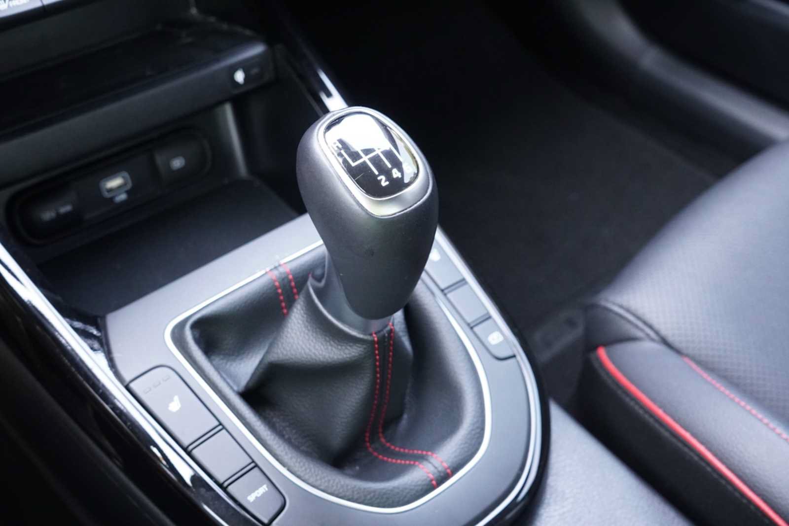Certified 2024 Kia Forte GT FWD image 11
