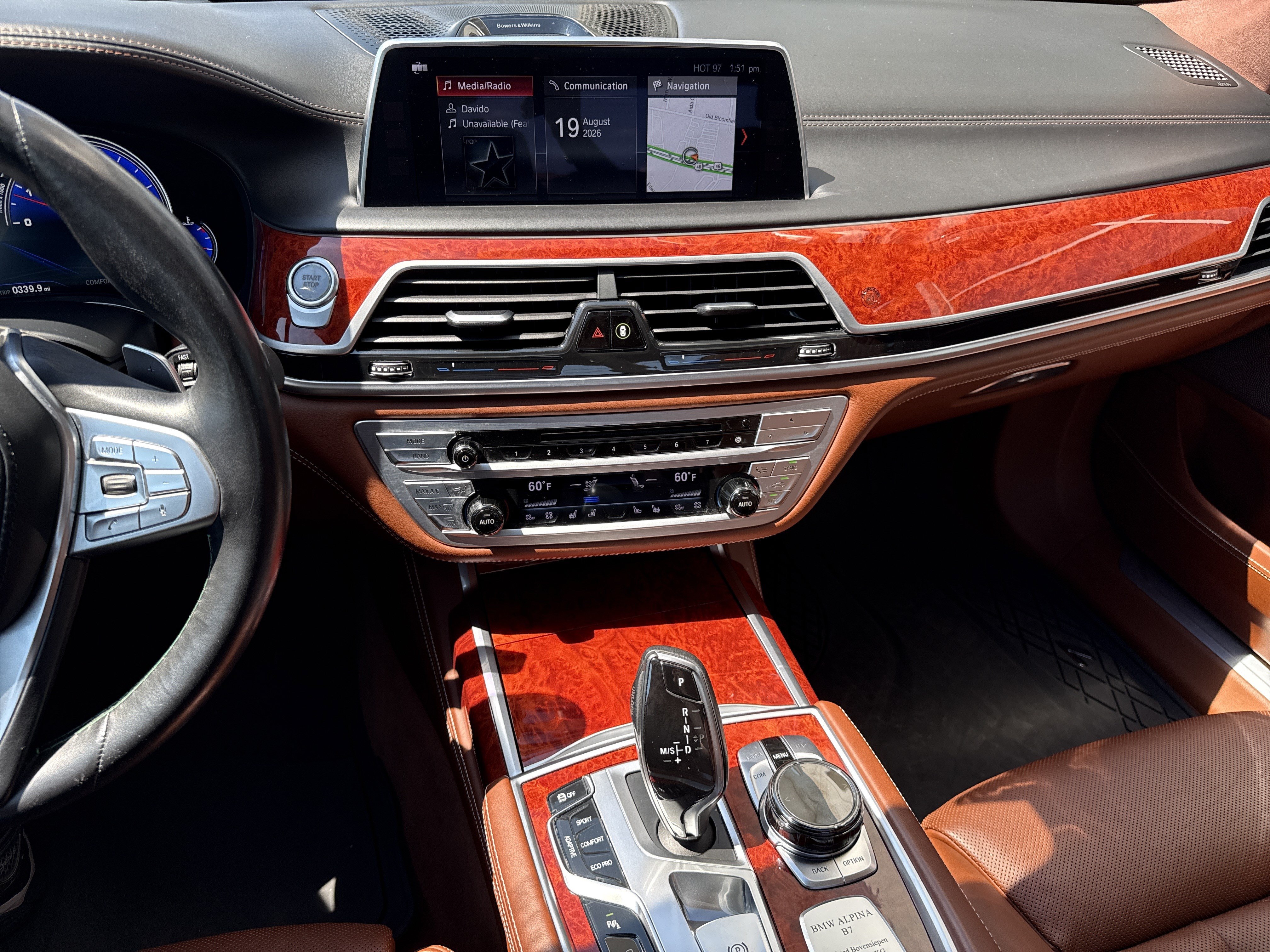Used 2018 BMW ALPINA B7 xDrive AWD/4WD image 16