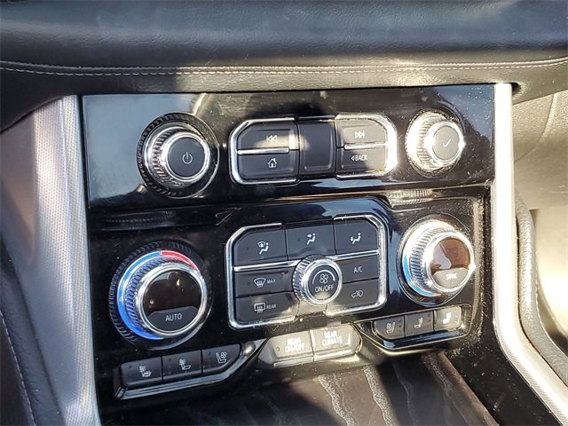 Used 2021 GMC Yukon XL Denali image 20