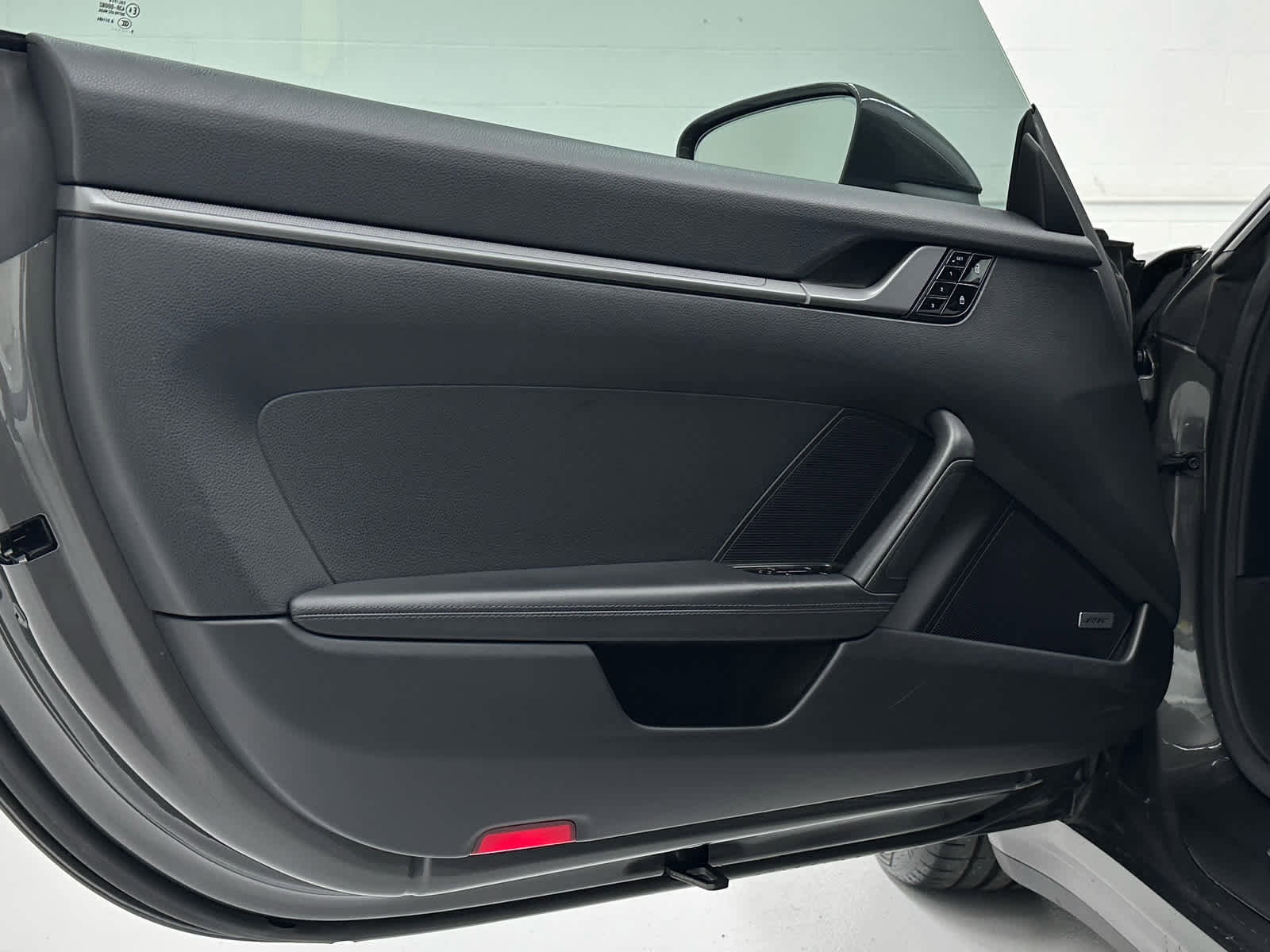 Used 2020 Porsche 911 Carrera image 18