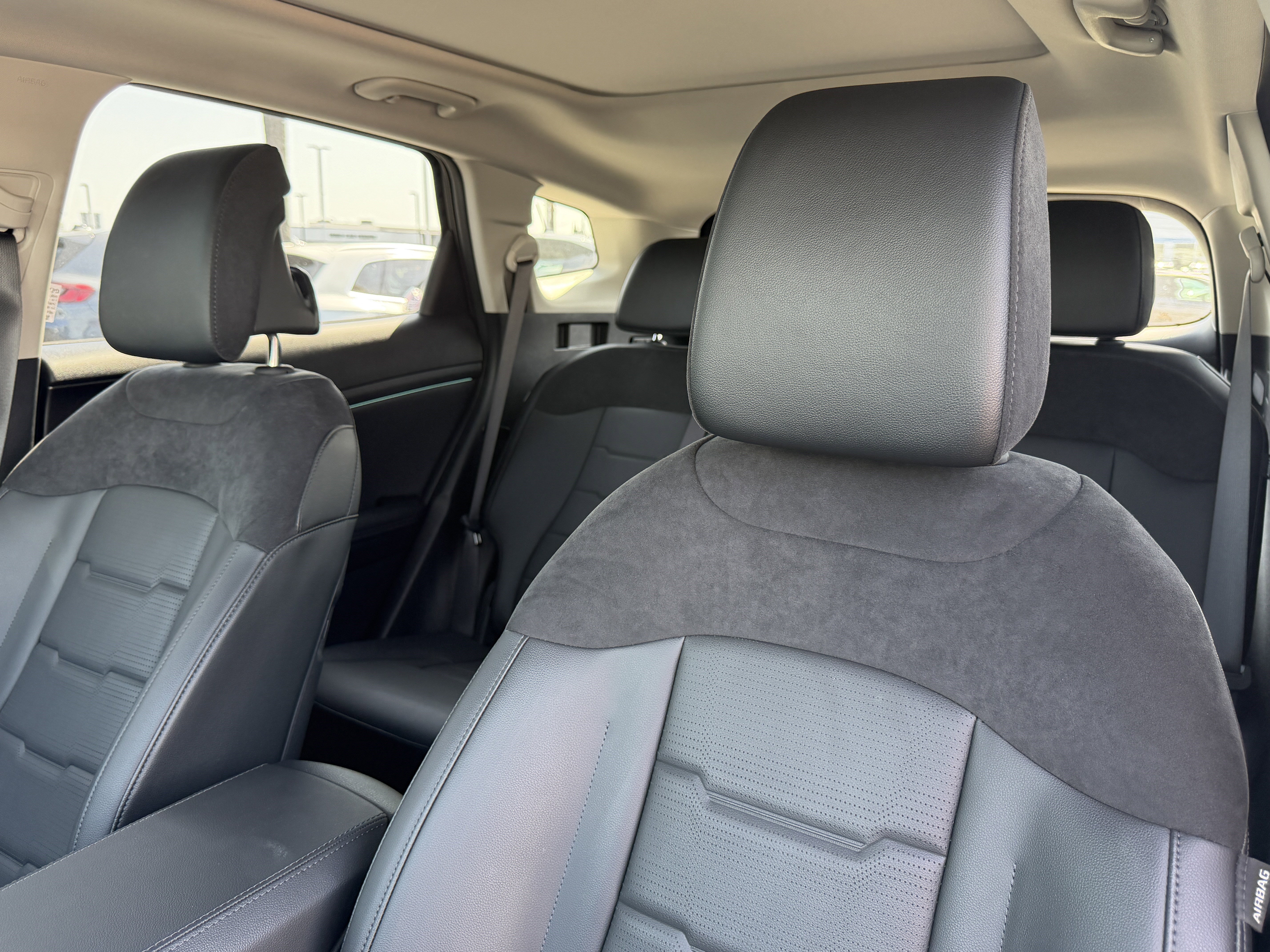 Certified 2026 Kia Sportage SX FWD image 17