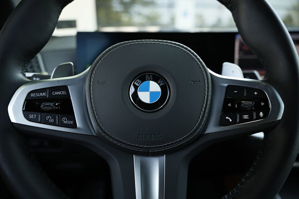 Used 2026 BMW X5 xDrive40i w/ Executive Package AWD/4WD image 35