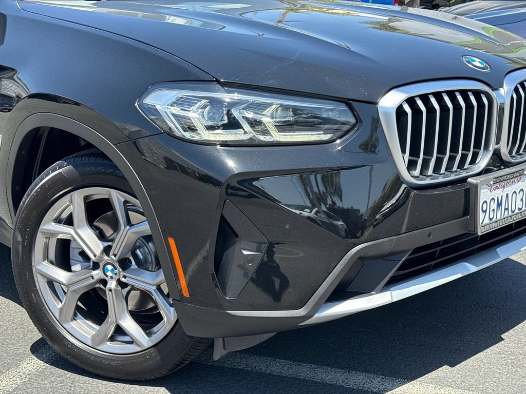 Used 2023 BMW X3 xDrive30i w/ Premium Package w/ZPA AWD/4WD image 6