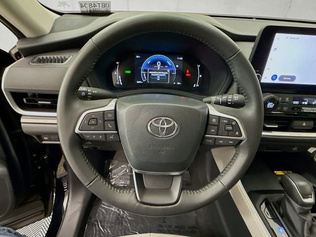 Used 2024 Toyota Grand Highlander AWD Hybrid image 11