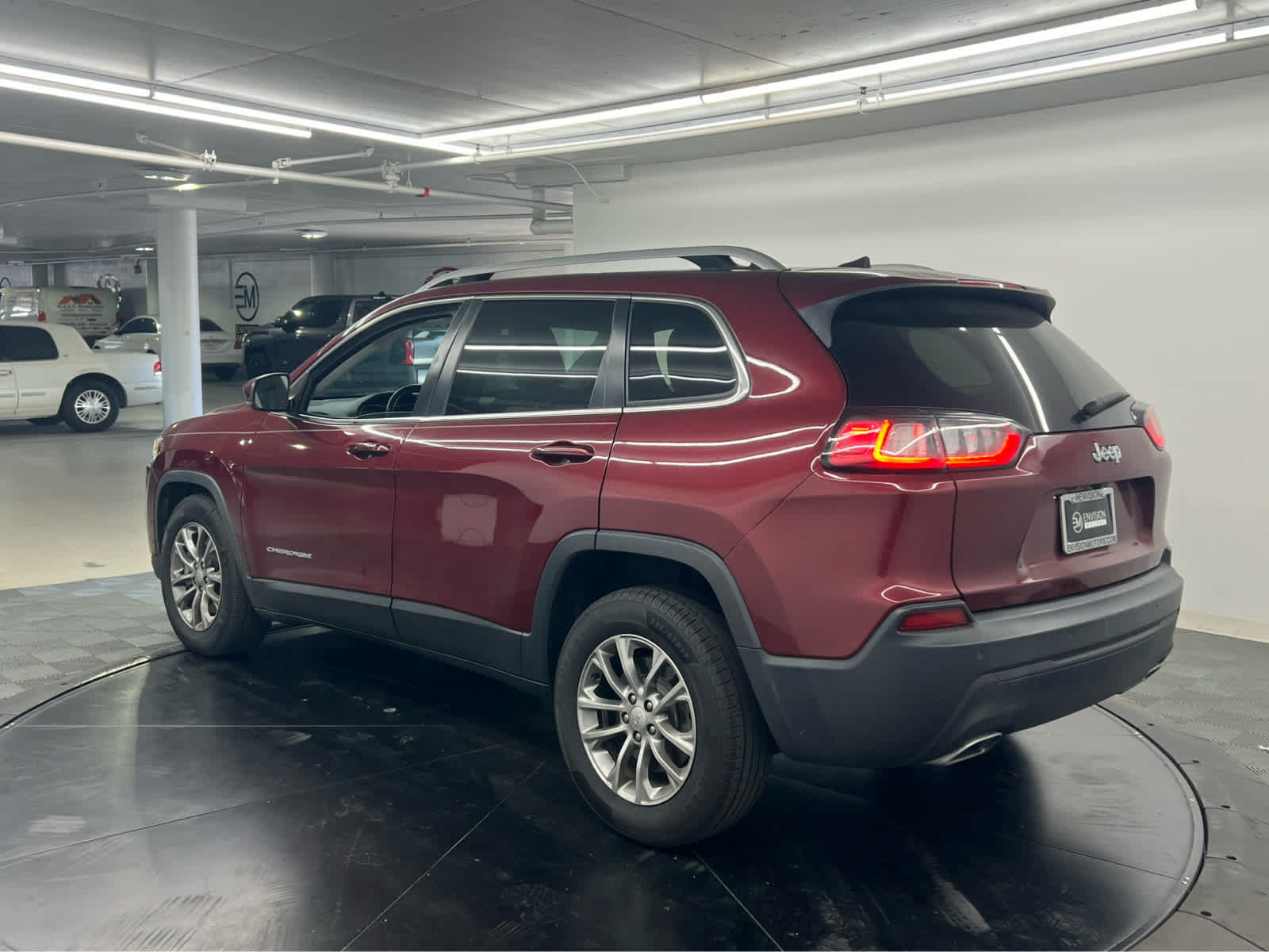 Used 2020 Jeep Cherokee Latitude Lux w/ Quick Order Package 26H Lux FWD image 4