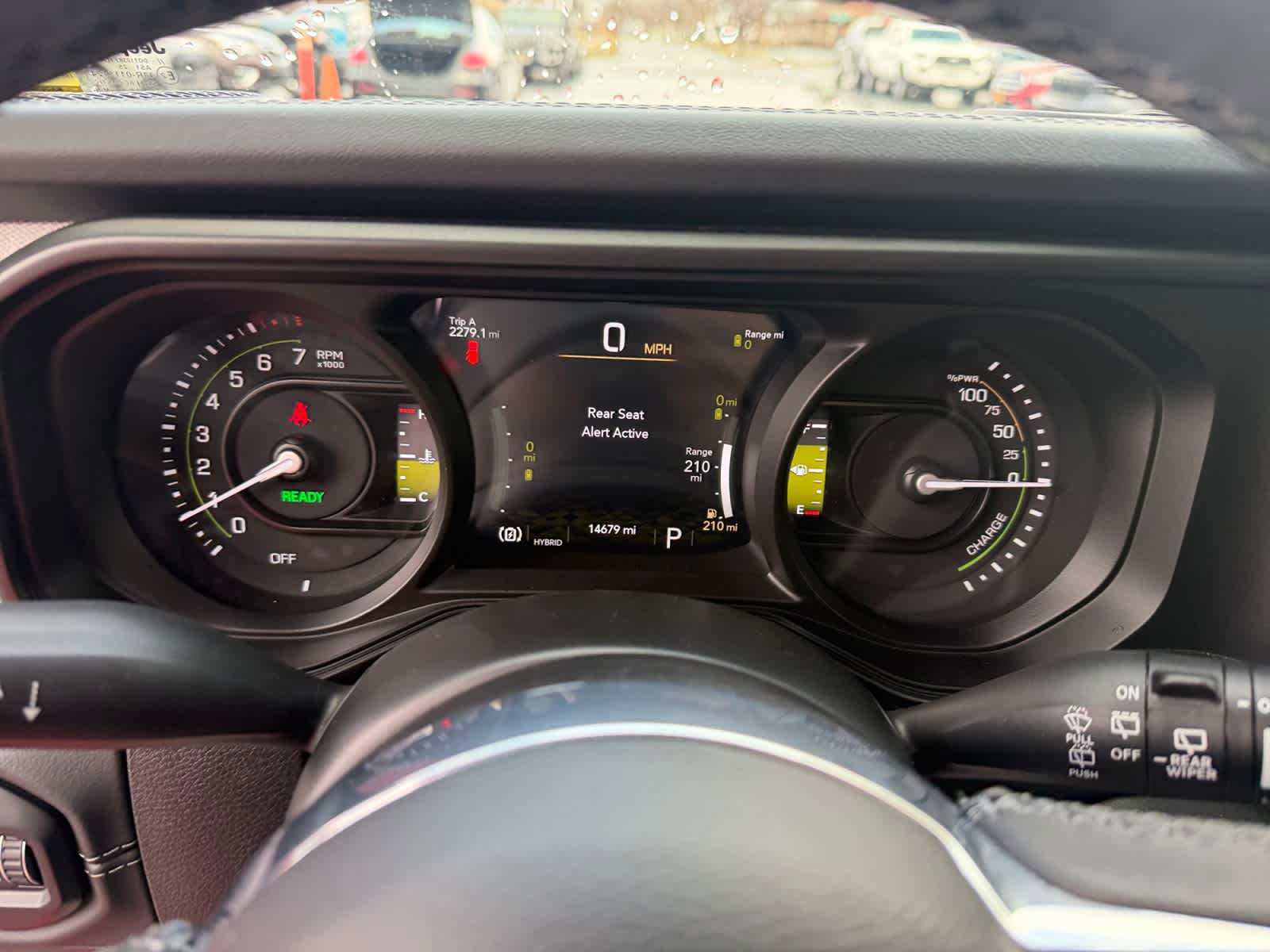 Used 2025 Jeep Wrangler Sahara image 14