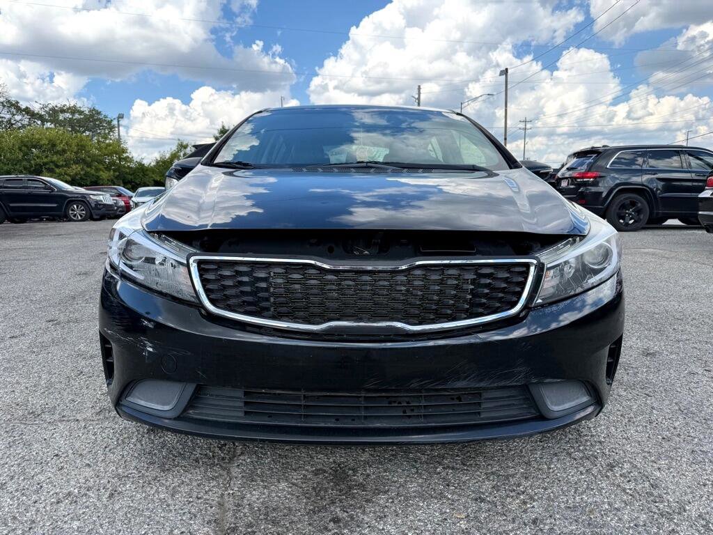 Used 2017 Kia Forte LX image 3