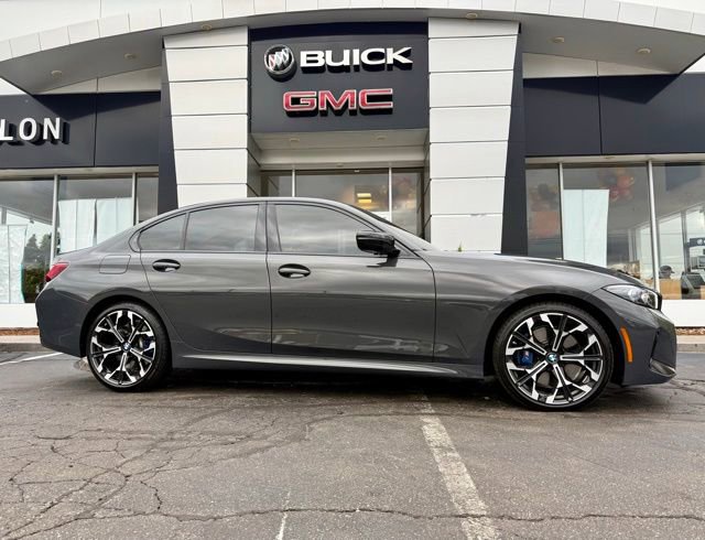 Used 2025 BMW 330i xDrive Sedan w/ M Sport Package image 1