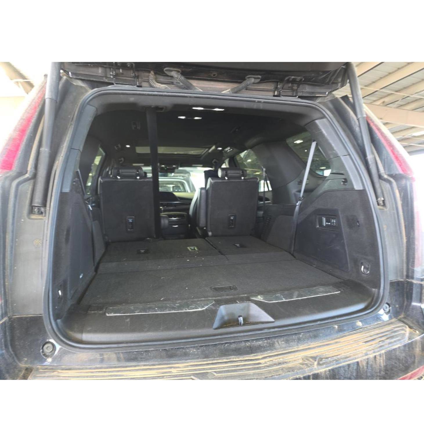 Used 2023 Cadillac Escalade Sport image 21