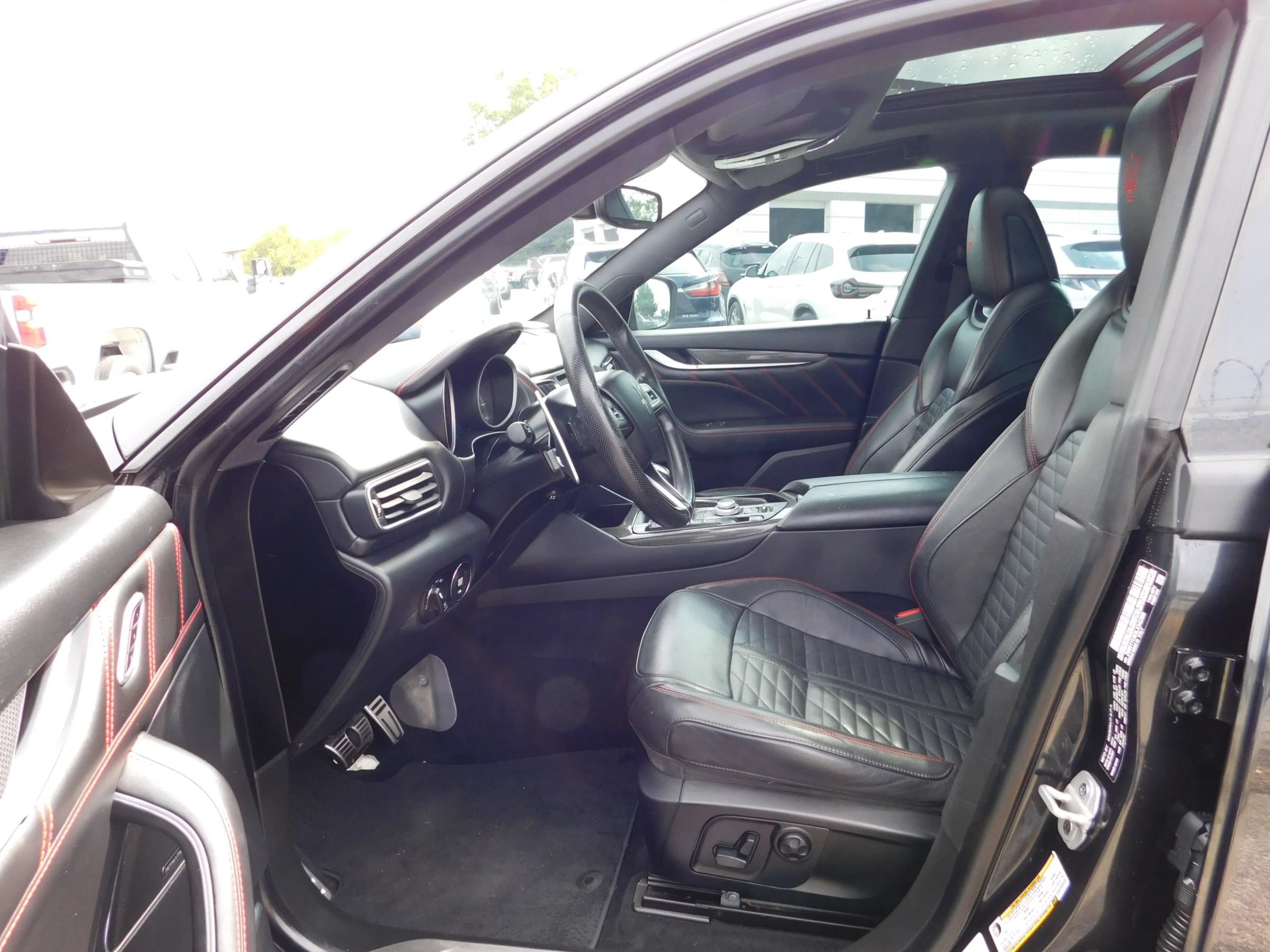 Used 2020 Maserati Levante S GranSport AWD/4WD image 20