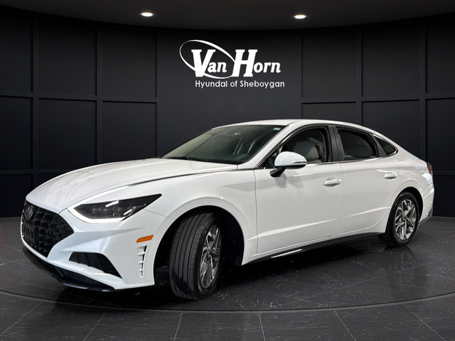 Used 2023 Hyundai Sonata SEL w/ Preferred Accessory Package FWD image 5