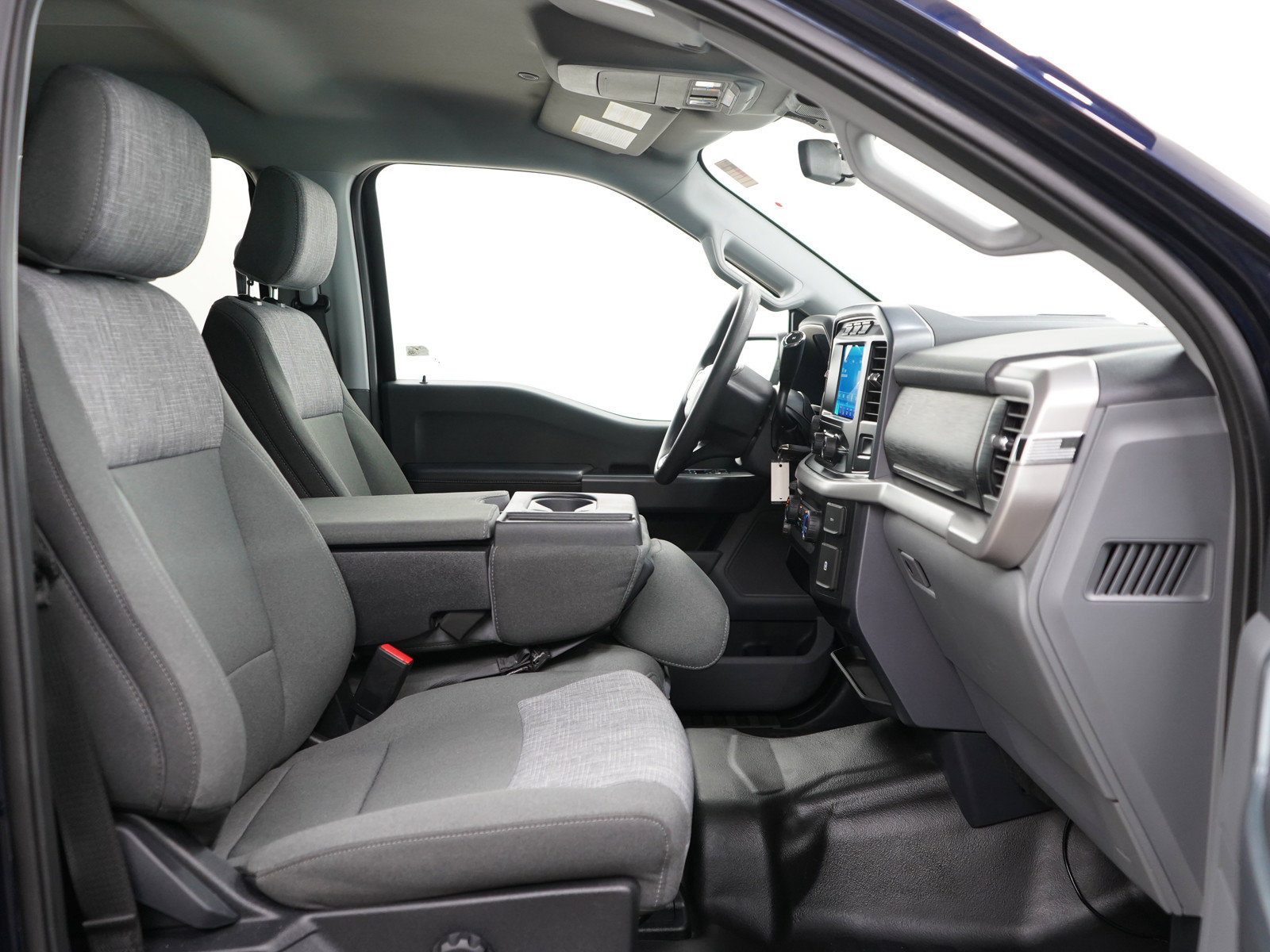 Used 2023 Ford F150 XLT w/ XTR Package AWD/4WD image 11