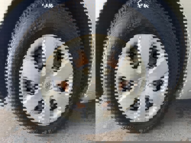 Used 2007 Toyota Camry LE FWD image 32