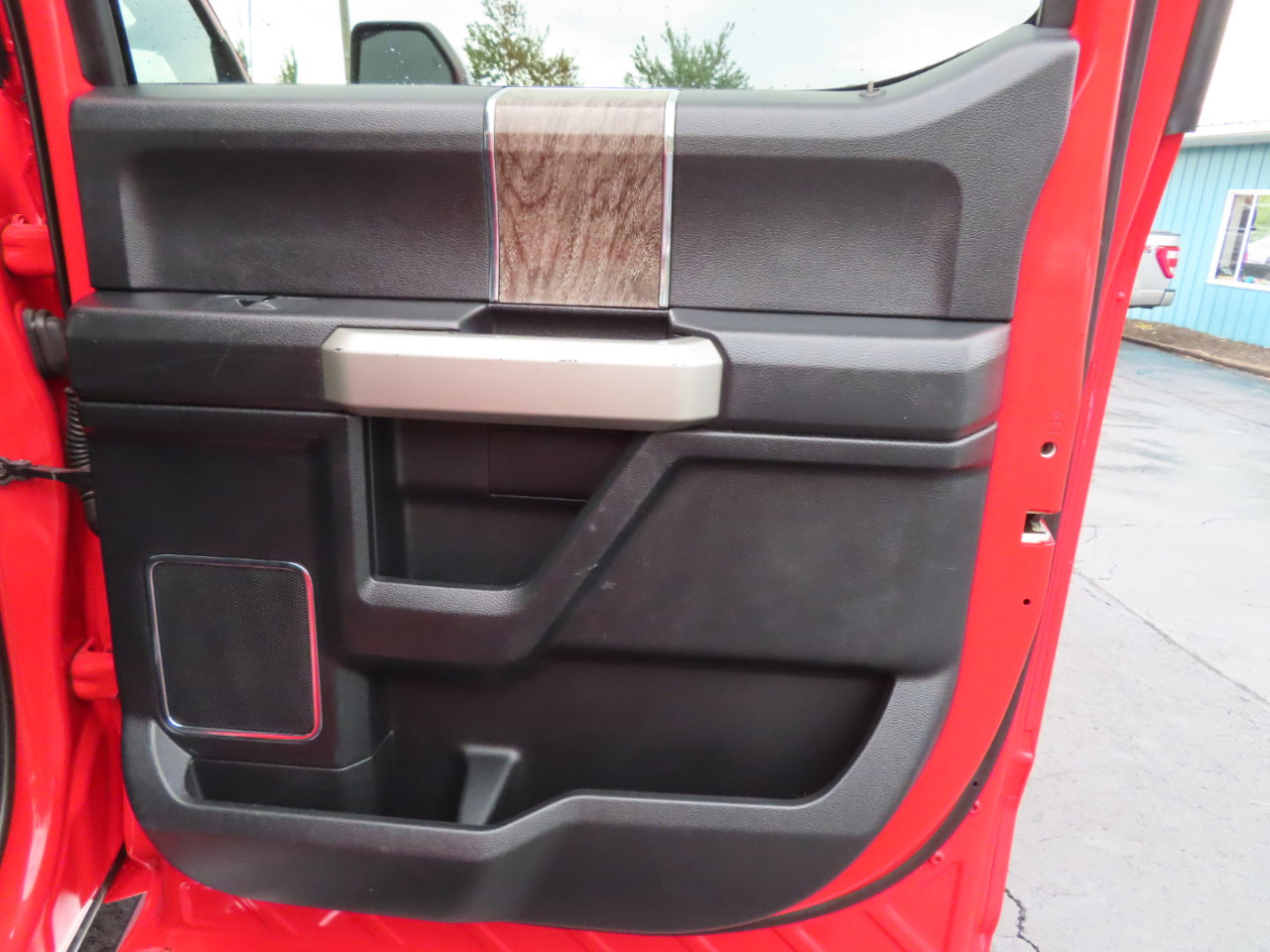 Used 2019 Ford F250 Lariat w/ Lariat Ultimate Package image 43