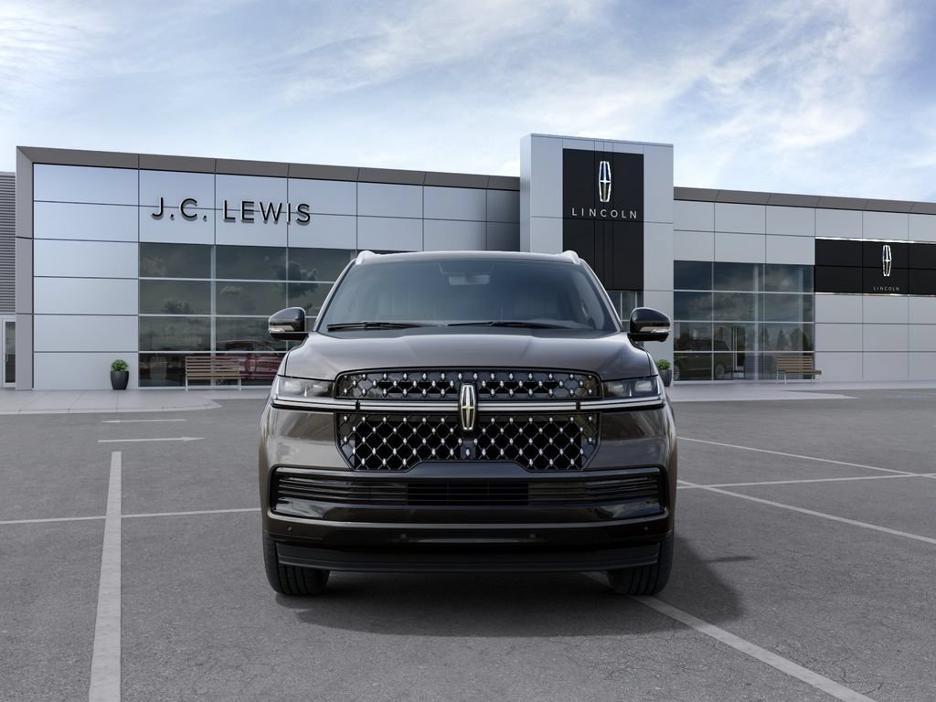New 2027 Lincoln Navigator Black Label AWD/4WD image 7
