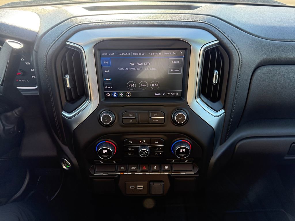 Used 2021 Chevrolet Silverado 1500 RST w/ Bed Protection Package image 21