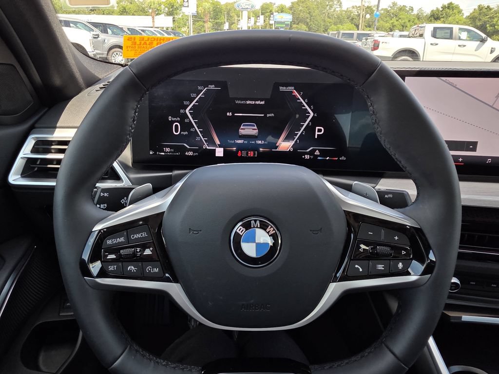 Used 2026 BMW 330i xDrive Sedan AWD/4WD image 32