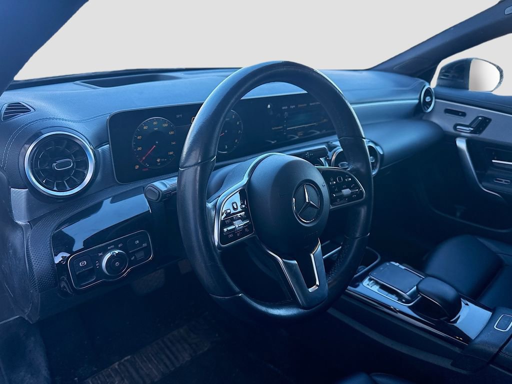 Used 2020 Mercedes-Benz CLA 250 4MATIC image 11