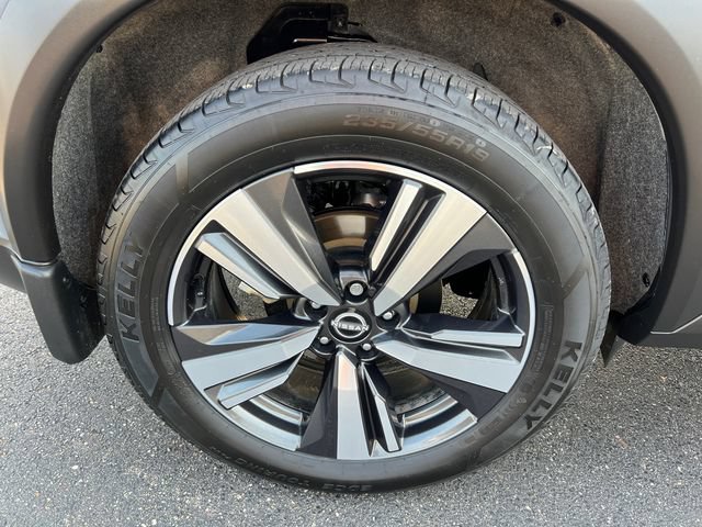 Used 2023 Nissan Rogue Platinum w/ Platinum Premium Package AWD/4WD image 10