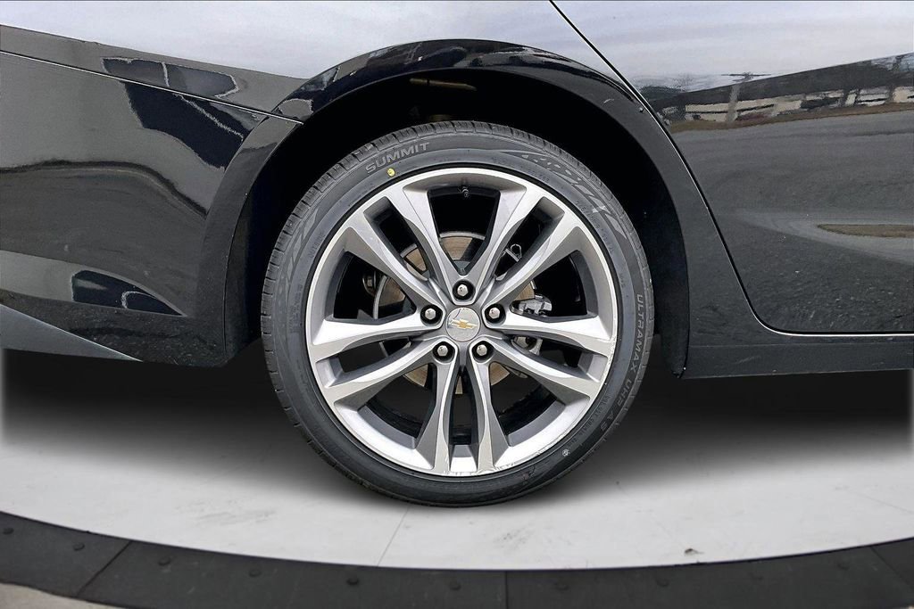 Used 2024 Chevrolet Malibu LT image 38