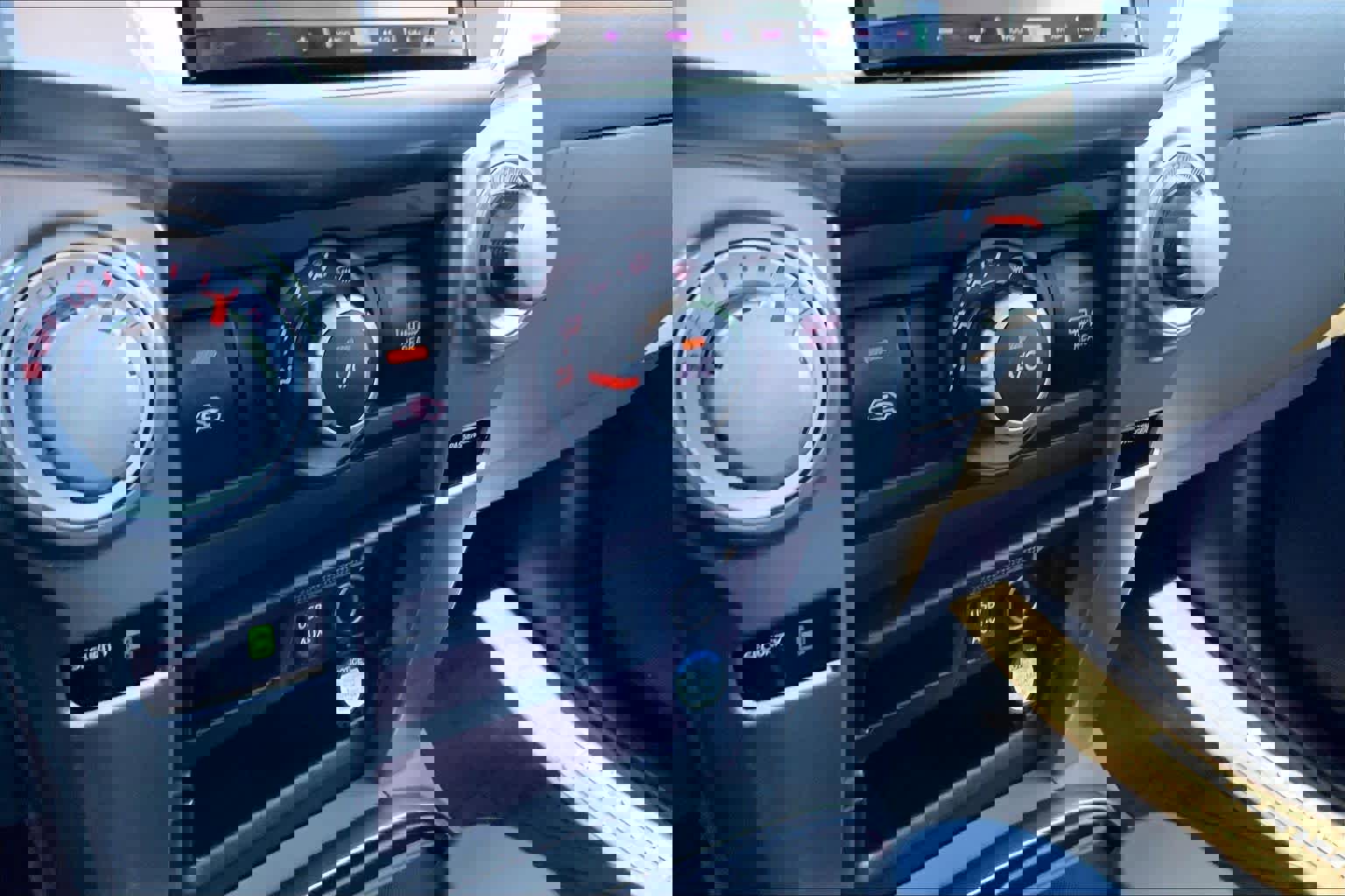 Used 2013 Toyota 4Runner SR5 w/ Convenience Pkg image 34