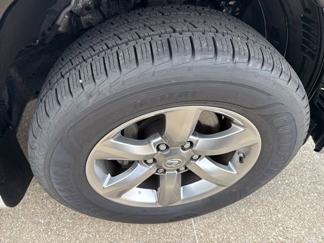 Used 2013 Lexus GX 460 Premium image 11