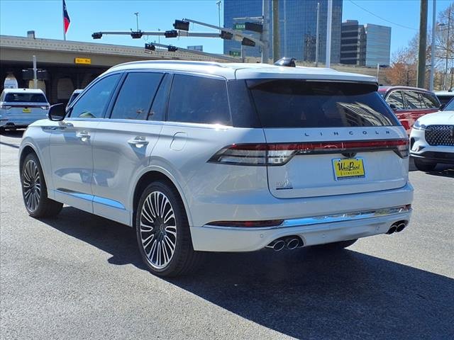 New 2025 Lincoln Aviator Black Label image 4