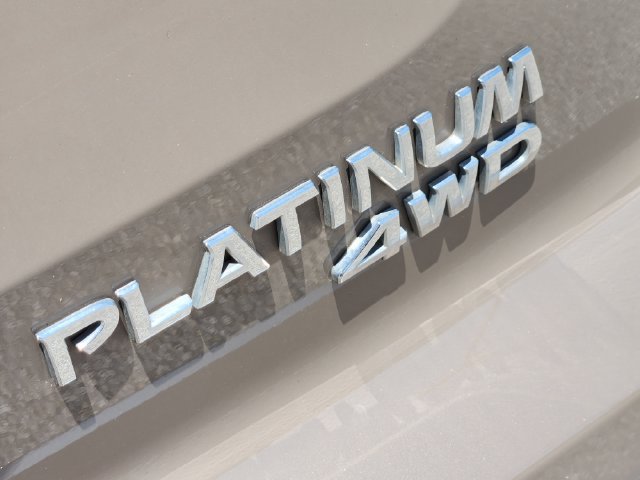 Certified 2023 Nissan Pathfinder Platinum AWD/4WD image 9
