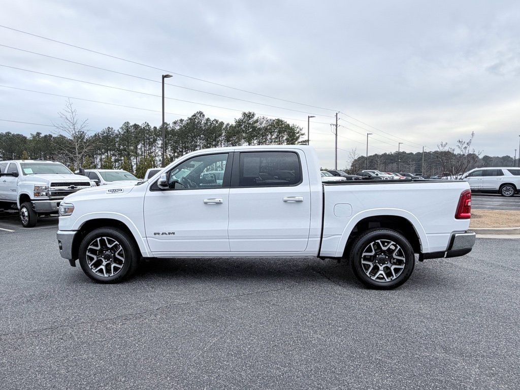 Used 2025 RAM 1500 Laramie AWD/4WD image 5
