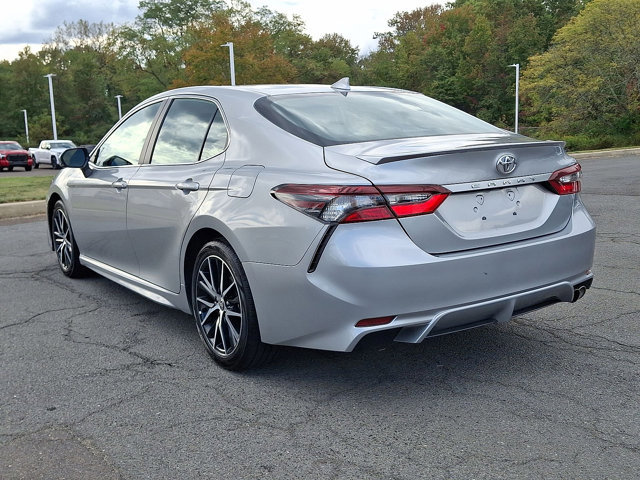 Used 2024 Toyota Camry SE image 24