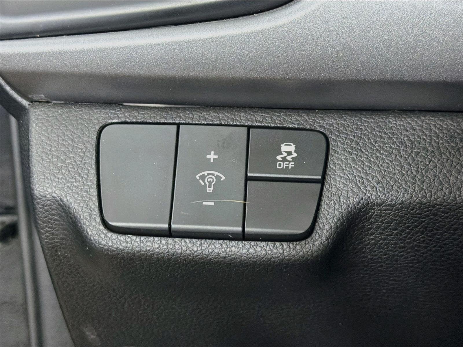 Certified 2021 Kia Rio LX FWD image 10