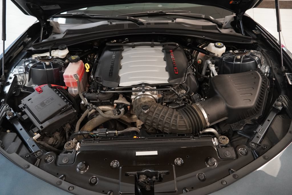 Used 2023 Chevrolet Camaro LT w/ Technology Package RWD image 35