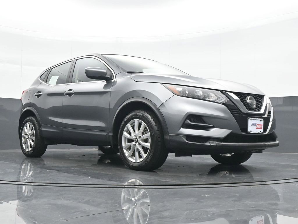 Used 2022 Nissan Rogue Sport S image 24