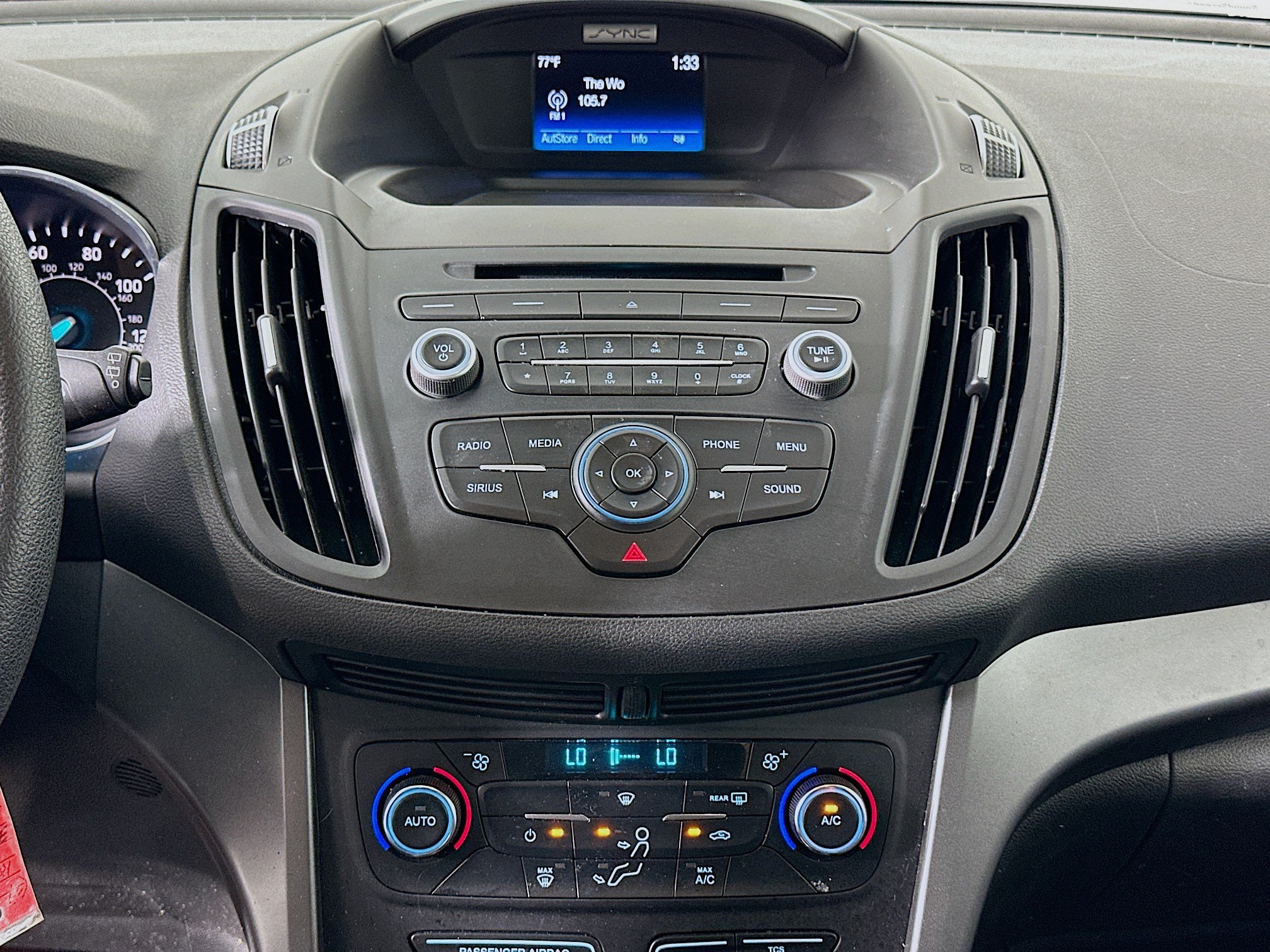 Used 2017 Ford Escape SE FWD image 22