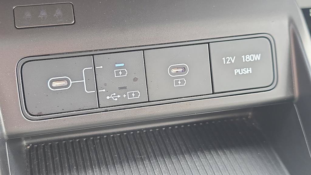 Certified 2024 Hyundai Kona SE FWD image 30