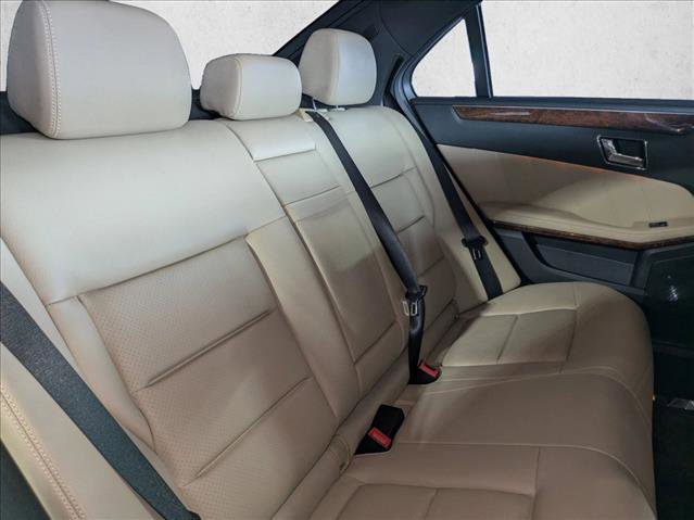 Used 2011 Mercedes-Benz E 350 Sedan image 21