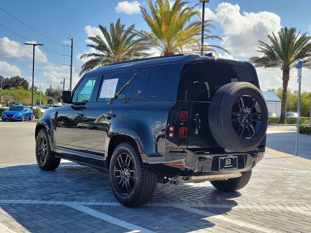 Certified 2024 Land Rover Defender 110 X-Dynamic SE image 3