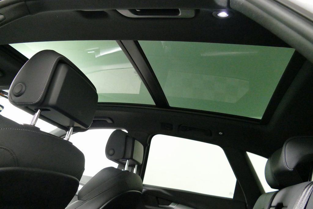 Used 2025 Audi Q5 2.0T Premium image 31