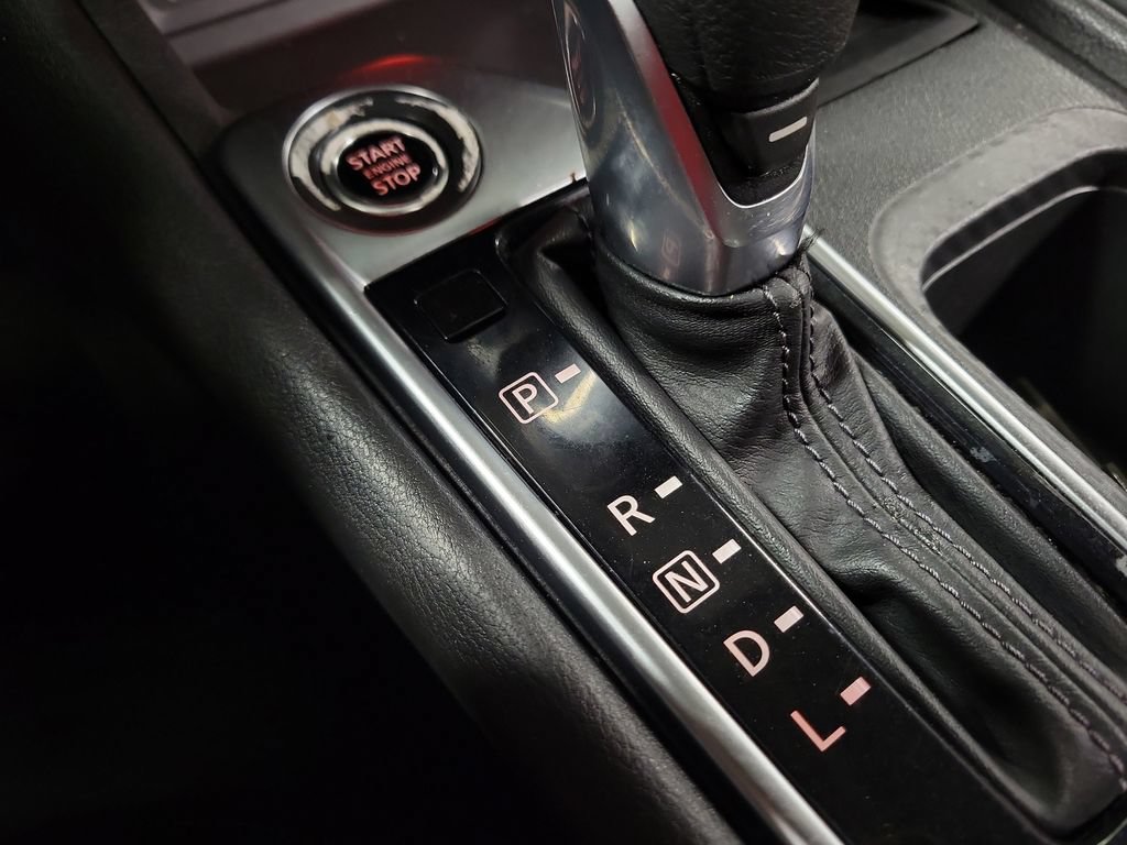 Used 2024 Nissan Sentra SV FWD image 16