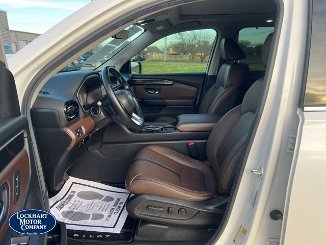 Used 2025 Honda Pilot Elite image 9