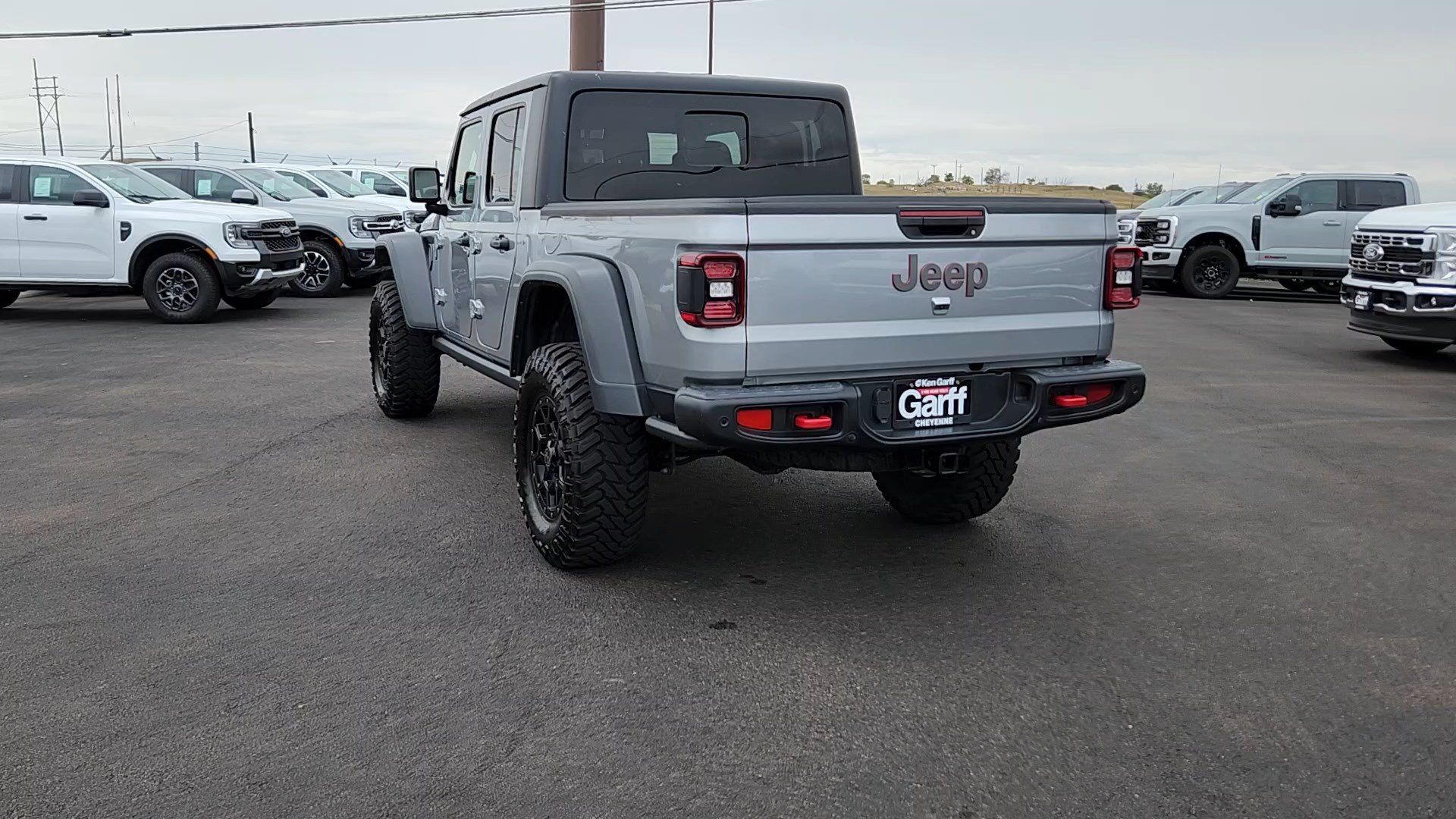 Used 2020 Jeep Gladiator Rubicon AWD/4WD image 3