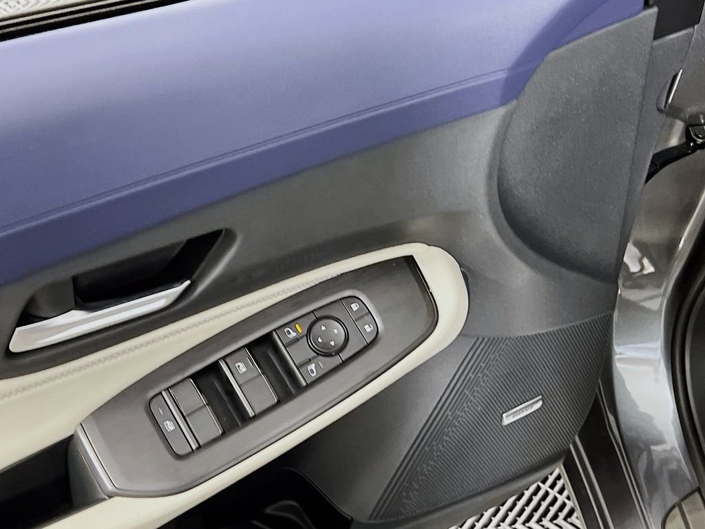 New 2026 Nissan Sentra SL FWD image 16