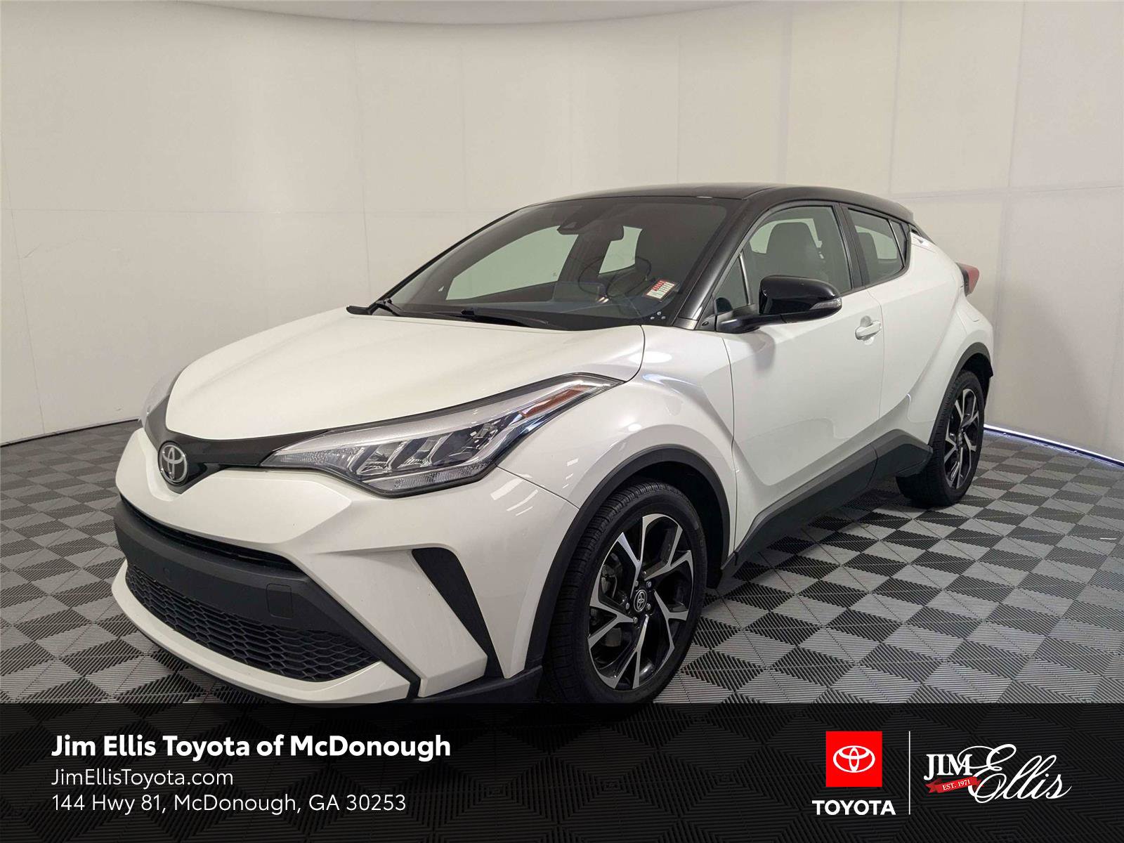 Used 2020 Toyota C-HR XLE FWD image 1