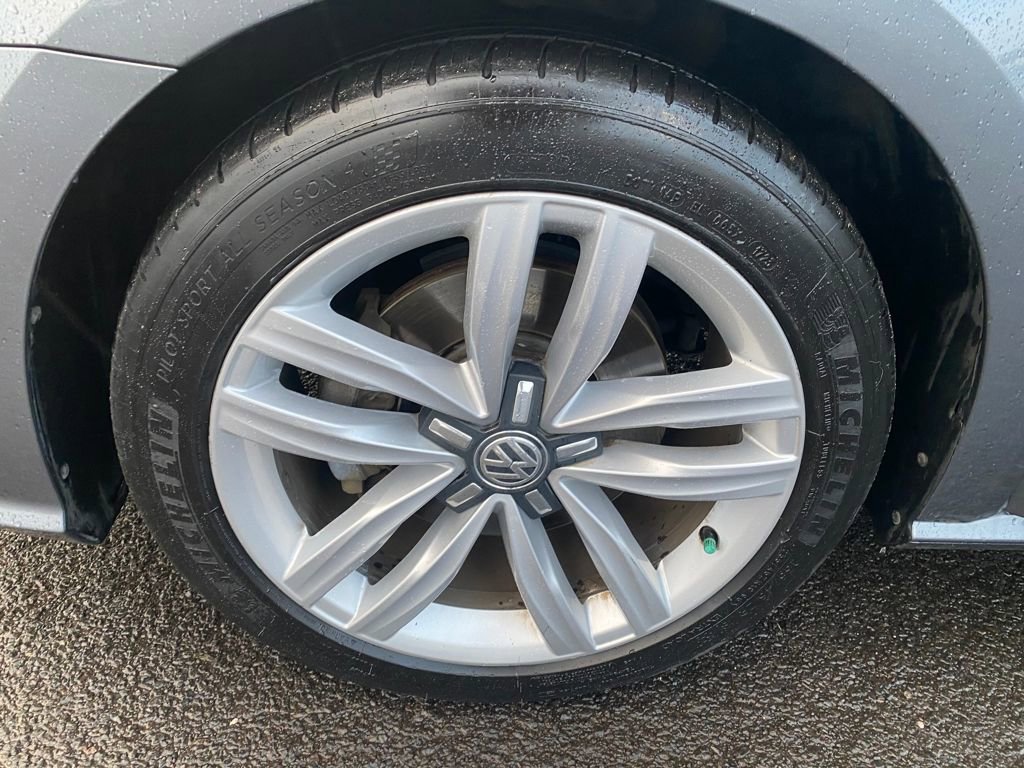 Used 2017 Volkswagen Passat 1.8T SE image 27