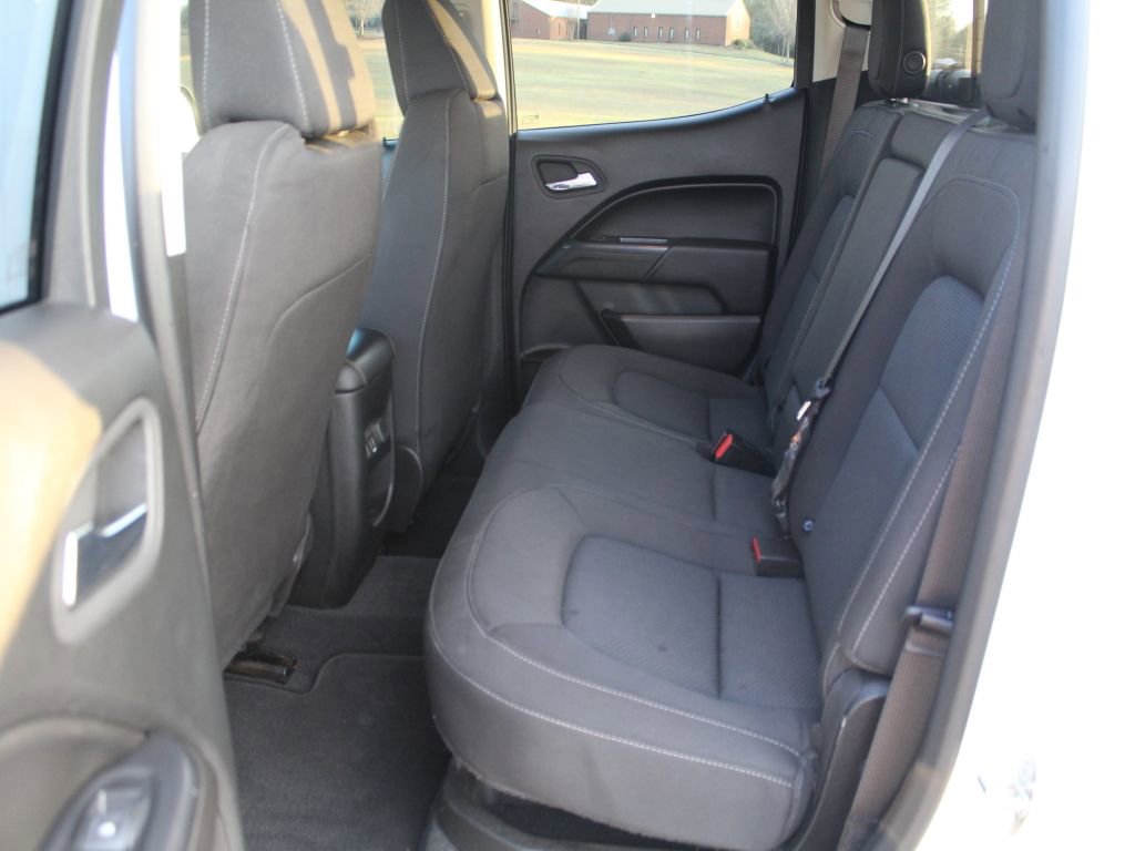 Used 2020 Chevrolet Colorado LT w/ LT Convenience Package image 4