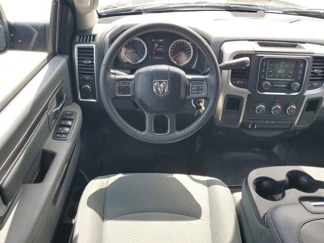 Used 2018 RAM 2500 SLT image 25