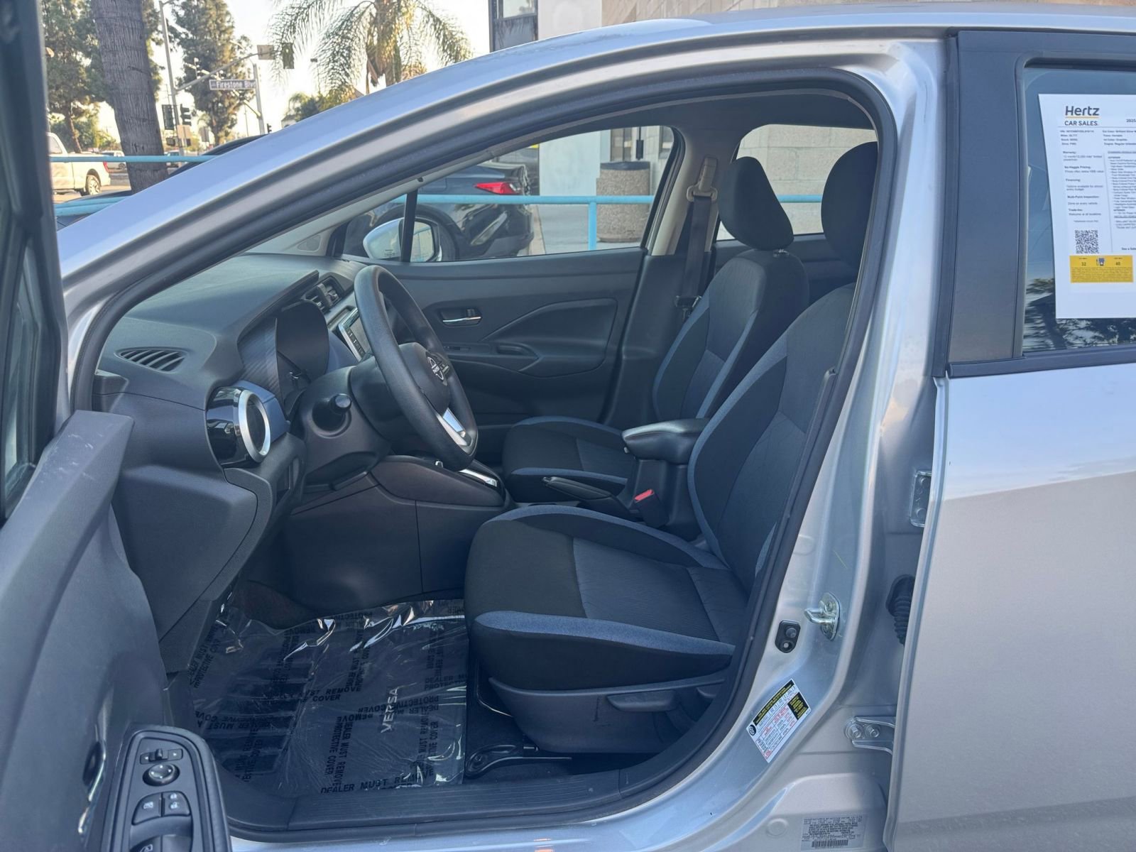 Used 2025 Nissan Versa SV FWD image 25