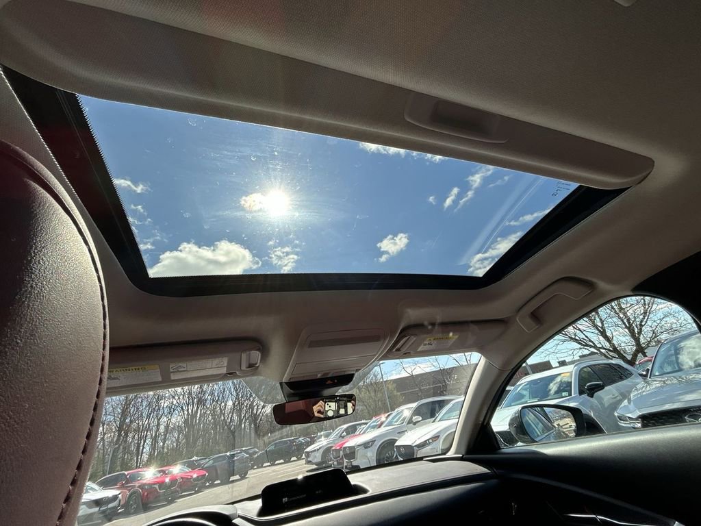 Used 2023 MAZDA CX-30 AWD 2.5 S w/ Preferred Package image 24