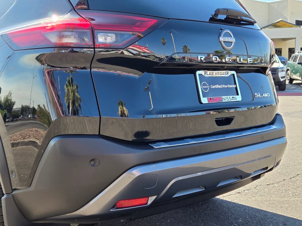 Certified 2023 Nissan Rogue SL w/ SL Premium Package AWD/4WD image 6